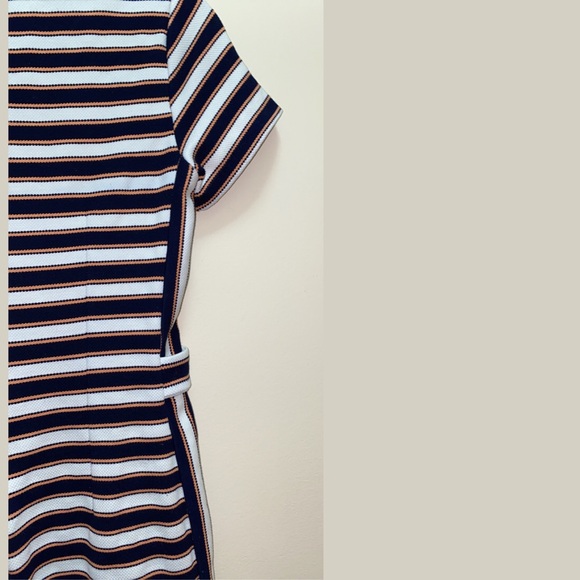 Banana Republic Bodycon Dress (worn once) - Picture 3 of 7